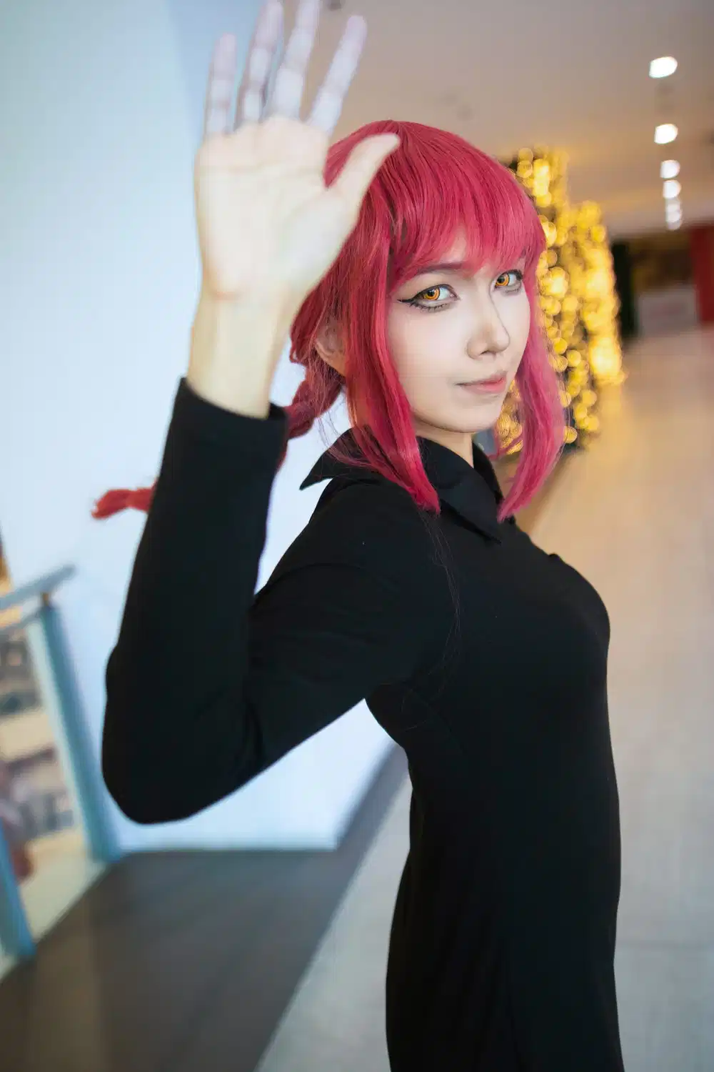 Makima from Chainsawman cosplay — photo 1 of 2