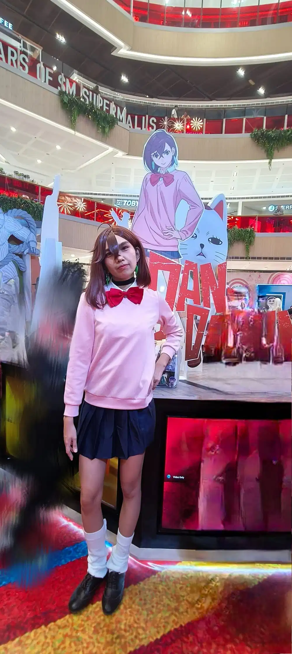 Ayase Momo from Dandadan cosplay — photo 2 of 2