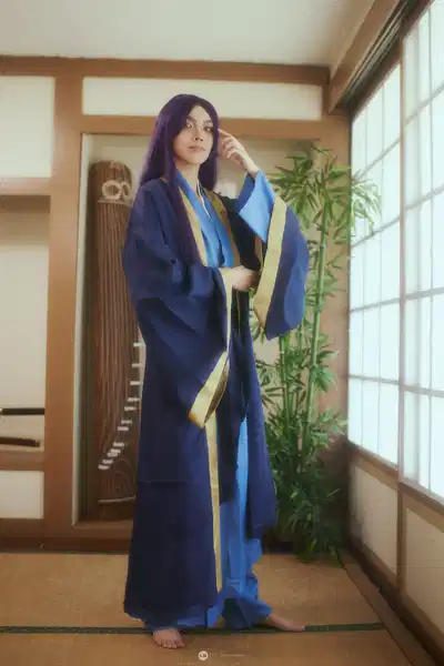 Jinshi from Kusuriya no Hitorigoto cosplay by Shiina