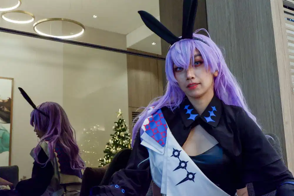 Hoshirube Sho (S.C.R.E.A.M.) from NIJISANJI cosplay — photo 1 of 41