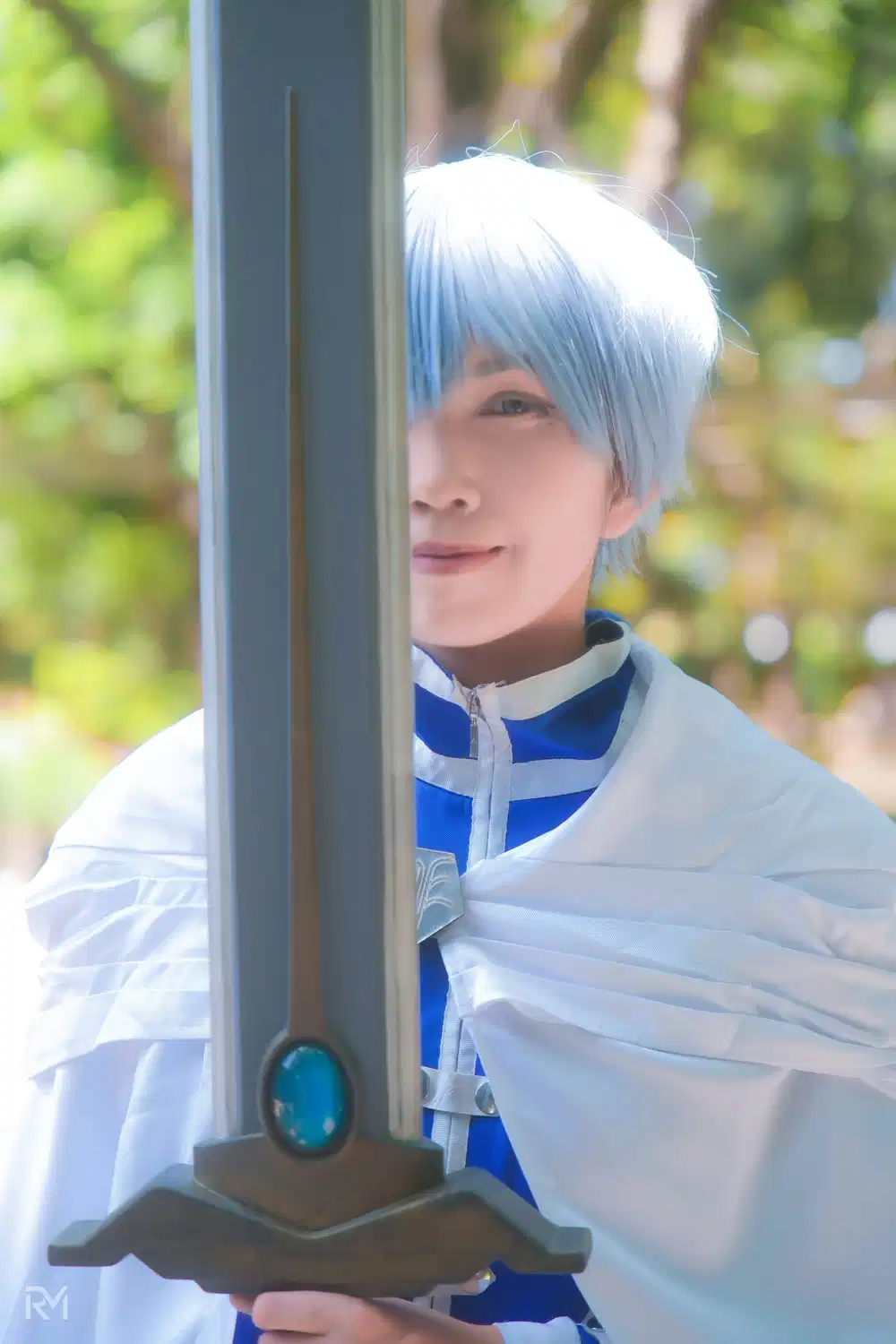 Himmel from Sousou no Frieren cosplay — photo 8 of 41