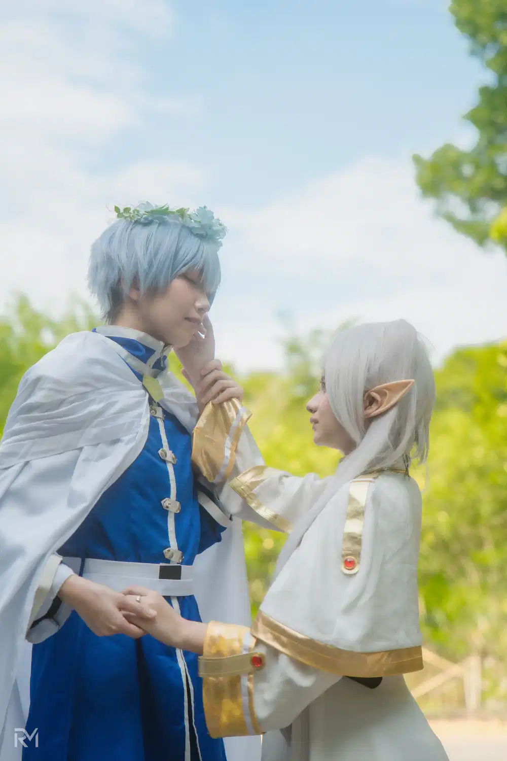 Himmel from Sousou no Frieren cosplay — photo 28 of 41