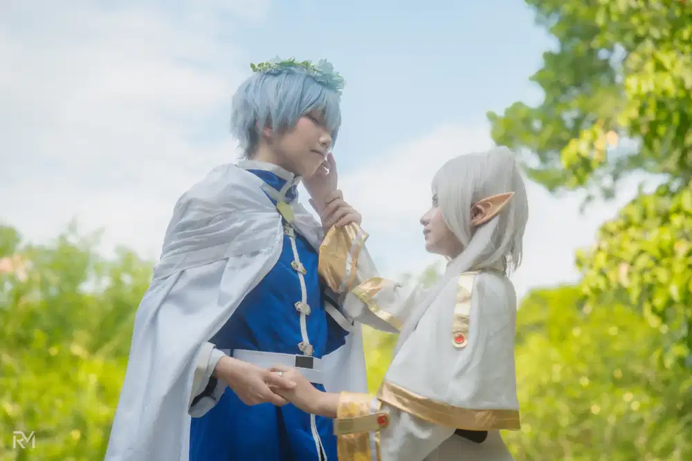 Himmel from Sousou no Frieren cosplay — photo 31 of 41