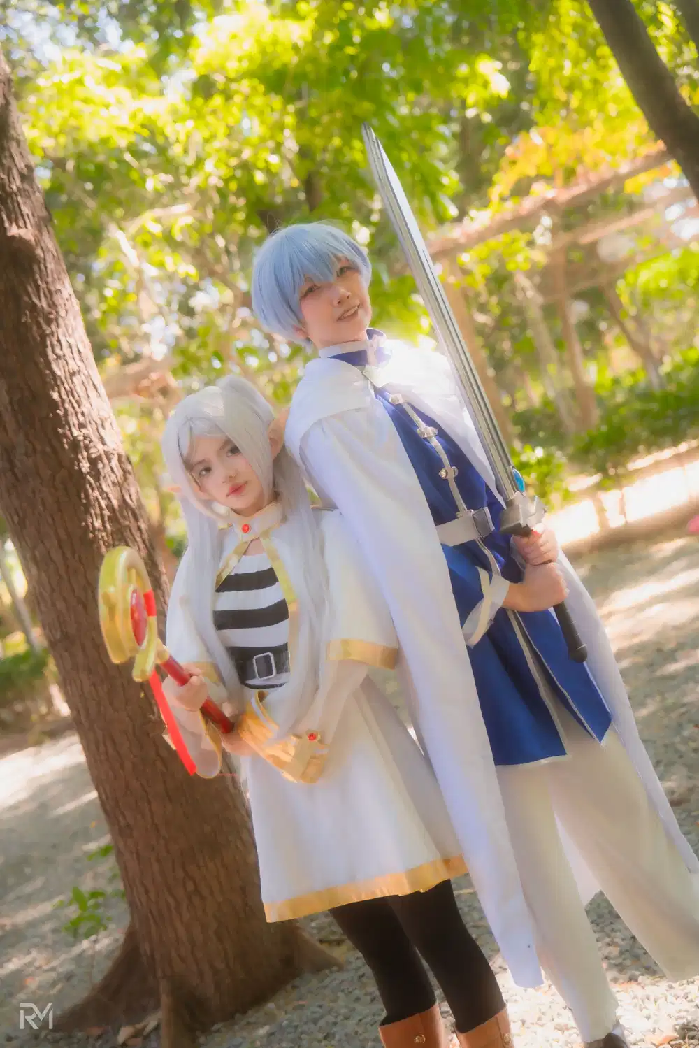 Himmel from Sousou no Frieren cosplay — photo 40 of 41